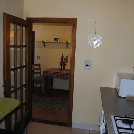 Farm stay Podere Omomorto Pratovecchio