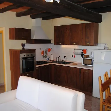 Podere Omomorto مزرعة للإقامة براتوفيتشيو