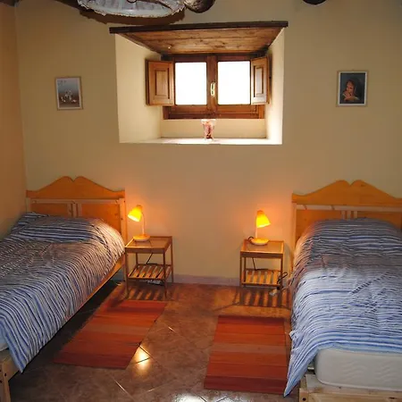 Podere Omomorto براتوفيتشيو