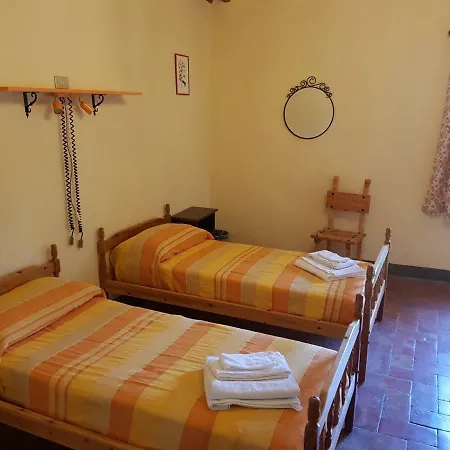 Farm stay Podere Omomorto Pratovecchio
