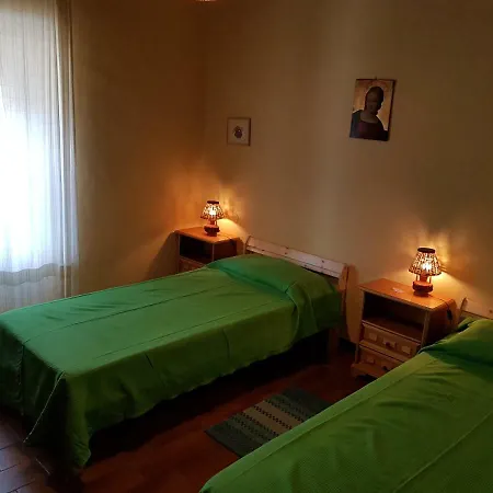 Podere Omomorto براتوفيتشيو