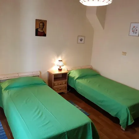 Farm stay Podere Omomorto