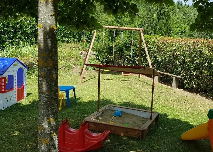 Podere Omomorto Gospodarstwo agroturystyczne *